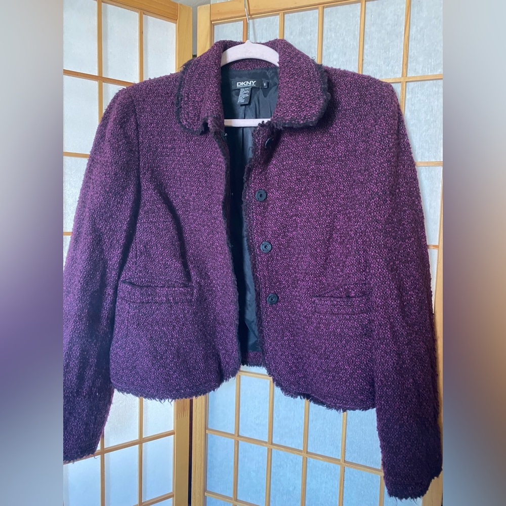 DKNY Donna Karan Wool Tweed Fringe
Frayed Trim Blazer Jacket